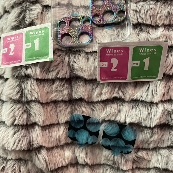 NWT~iPhone 12 Pro Max Glitter Camera lens protector. 2 per box. - Picture 4 of 9
